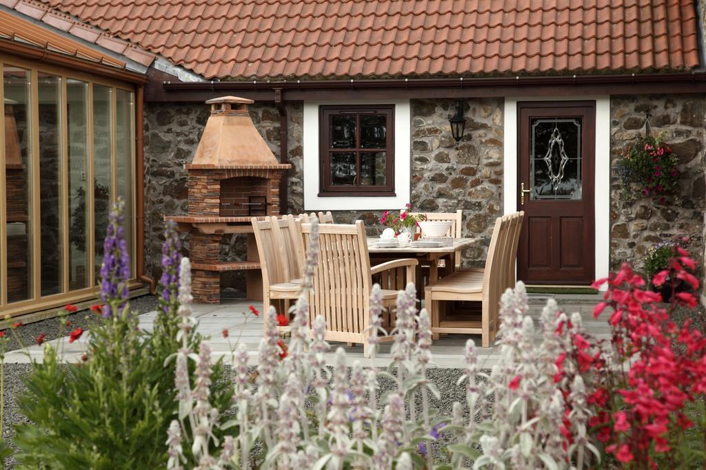 Вілла Hawkswood House And The Roundel Peat Inn Номер фото